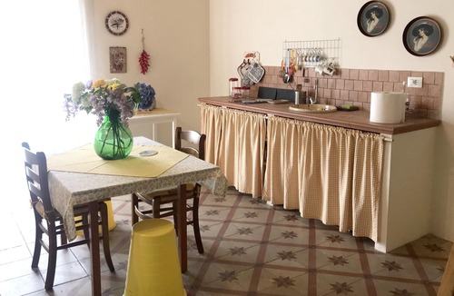 Casole Bruzio House | Homerez - Nice house for 3 ppl. with balcony at Scalzati