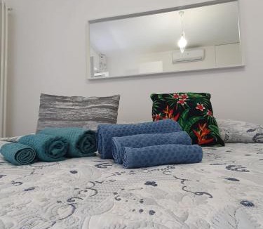 Barona Apartment | HomeSamantha