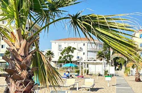 Torre Pedrera Hotel | Hotel Acquario