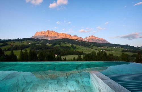 Pedraces Hotel | Hotel Badia Hill