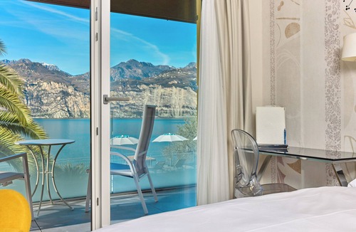 Malcesine Hotel | Hotel Capri