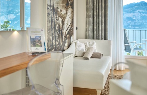 Malcesine Hotel | Hotel Capri
