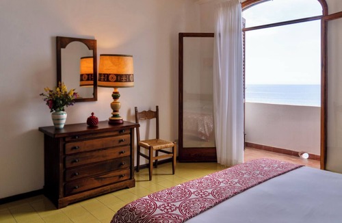 Lipari Historic Centre Hotel | Hotel Carasco