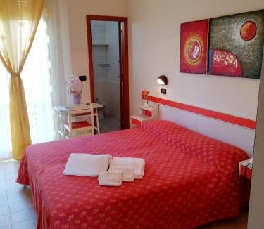 Cesenatico Hotel | Hotel Devon Rooms & Breakfast