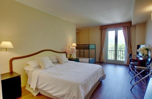 Lanzo d'Intelvi Hotel | Hotel Funicolare