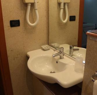 Vercelli Hotel | Hotel Garibaldi