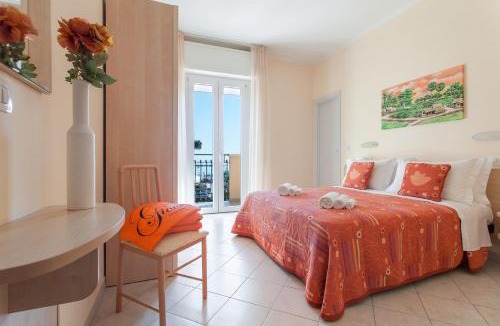Villamarina Hotel | Hotel Giove dipendenza Hotel Fiamma