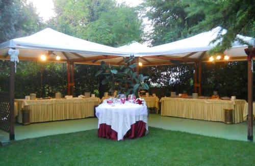 Lonato del Garda Hotel | Hotel Il Rustichello