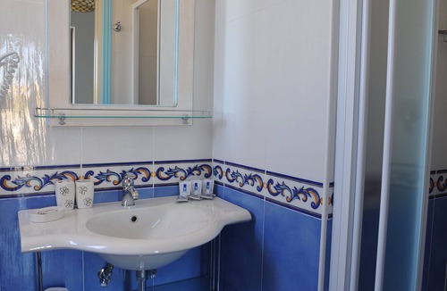 Ventotene Hotel | Hotel Isolabella