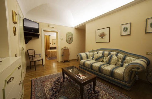 Montecosaro Hotel | Hotel La Luma