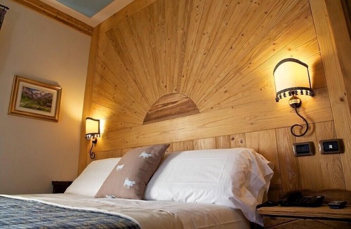 Brusson Hotel | Hotel Laghetto