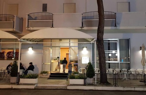 Torre Pedrera Hotel | Hotel Lora