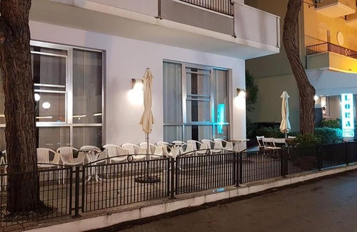 Torre Pedrera Hotel | Hotel Lora