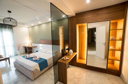 Torre San Giovanni Hotel | Hotel Luna Lido
