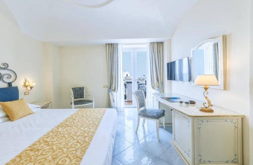 Forio Hotel | Hotel Nettuno