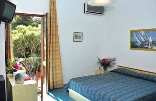 Lipari Historic Centre Hotel | Hotel Oriente