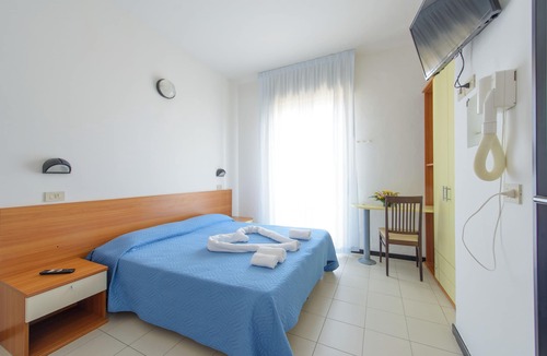 San Giuliano a Mare Hotel | Hotel Paloma