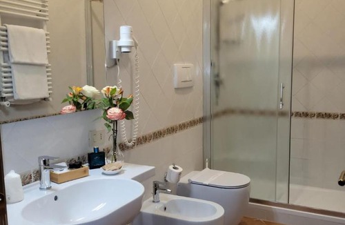 Grottaferrata Hotel | Hotel Squarciarelli