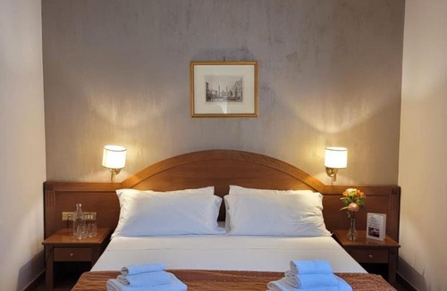 Grottaferrata Hotel | Hotel Squarciarelli
