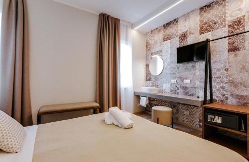 Cisano Hotel | Hotel Villa Katy