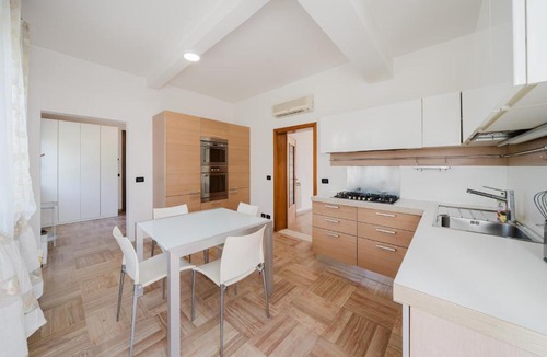 Pagnano Apartment | Hulù Apartment