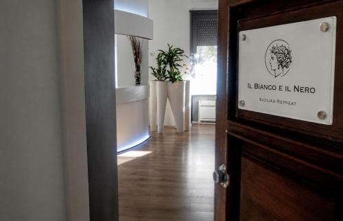 Santa Lucia Bed & Breakfast | Il Bianco E Il Nero