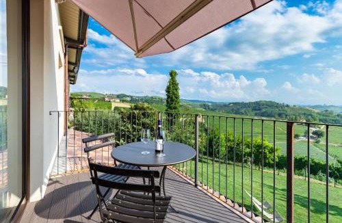 Diano d'Alba House | Il Cortile Suites