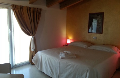 Villa San Giovanni House | Il Girasole