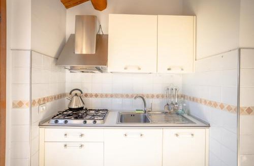 Osimo Apartment | IMMERSA NEL VERDE