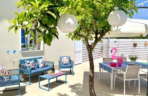 Chiusa di Carlo House | Incantevole villa con piscina e giardino a poca distanza dalle spiagge piu belle