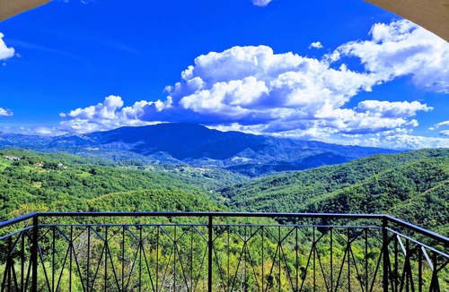 Maissana House | Italy where time stands still? heart of the 'Val di Vara' the organic valley