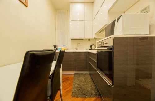 Carignano Apartment | JOIVY Spacious 3-Bedroom Apartment in Central Genoa