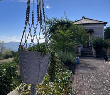 Viggiano Bed & Breakfast | L'Antico Gelso