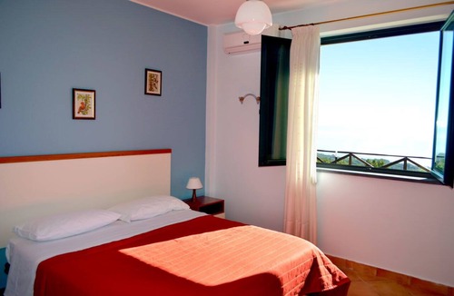 Fornazzo House | L'infinito
