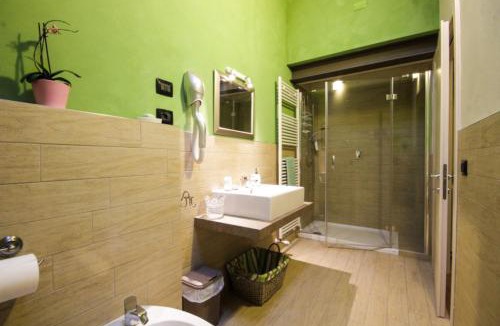 Guastalla House | L'ULMA e L'OPI RB