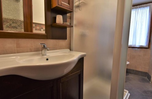Temu Apartment | La Casa del Giova by Interhome