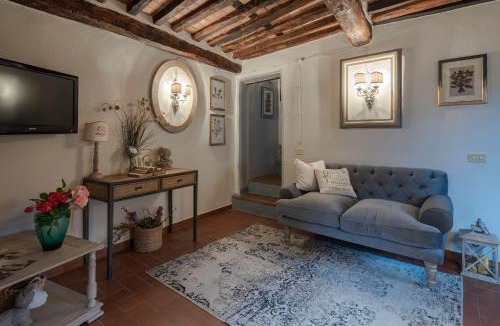 Collodi House | La Casa del Grillo Parlante