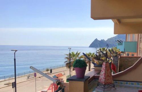 Sant'Alessio Siculo Apartment | La Casa di Edoardo