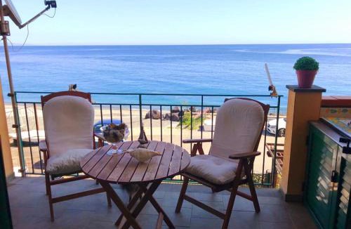 Sant'Alessio Siculo Apartment | La Casa di Edoardo