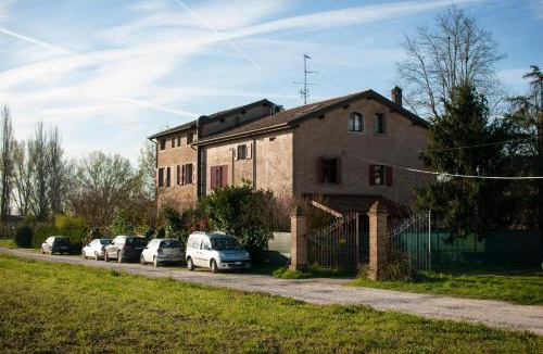 Cento House | La Lepre Bianca