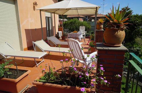 Aci Trezza Apartment | La Magnolia