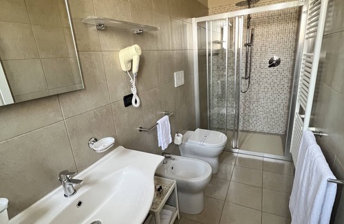 San Mauro Torinese Hotel | La Pace