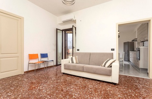 Puntalazzo Apartment | La Papuzzella – Spacious Apartment with Terrace and Scenic Views