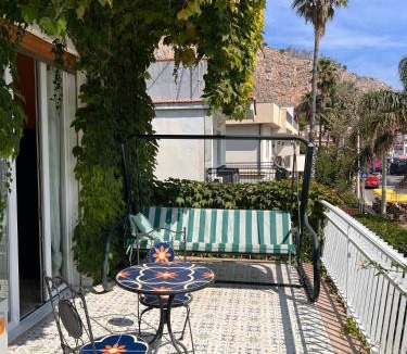Mondello Villa | La terrazza sul mare