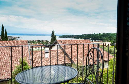 Salo House | La Villa