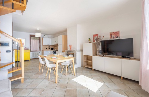Colonno Apartment | Lake Como Waterfront Balcony | SottoRiva 12