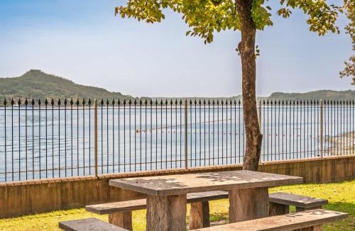 Lesa Villa | Large lakeside villa