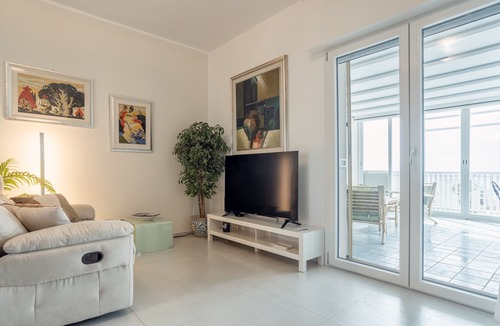 Casa Santa Apartment | Large seaview penthouse with private parking
