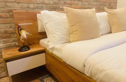 Roverchiara Hotel | Le 4 Camere