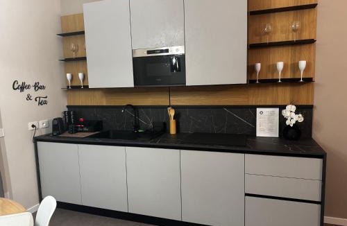 Navigli Apartment | LEONE 44 FD Metro Tolstoi
